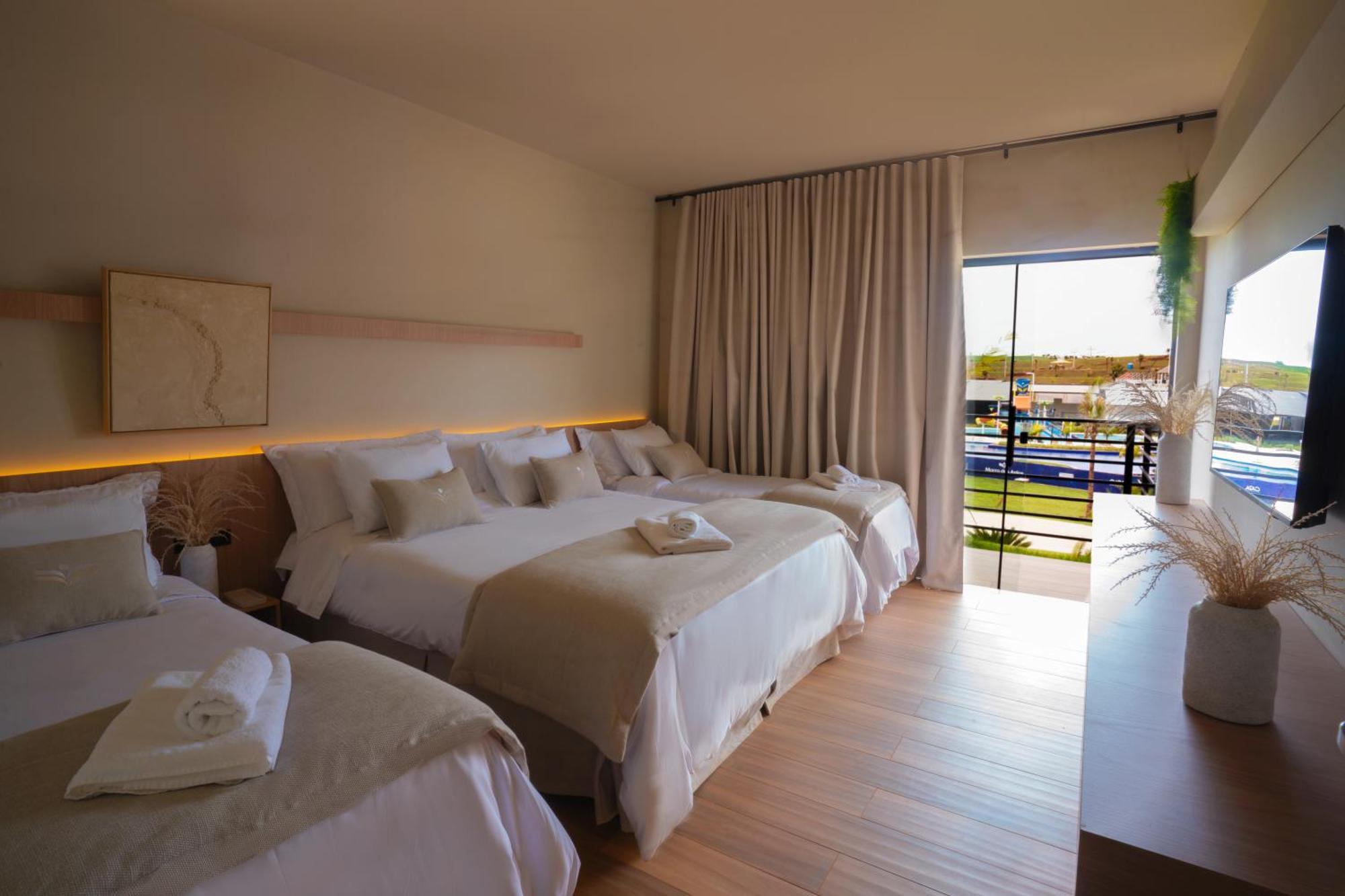 Morro Dos Anjos Aguas Quentes Hotel Resort Oficial Bandeirantes  Kültér fotó